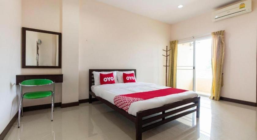 Hotel Oyo 904 Mai Thai Place 2*