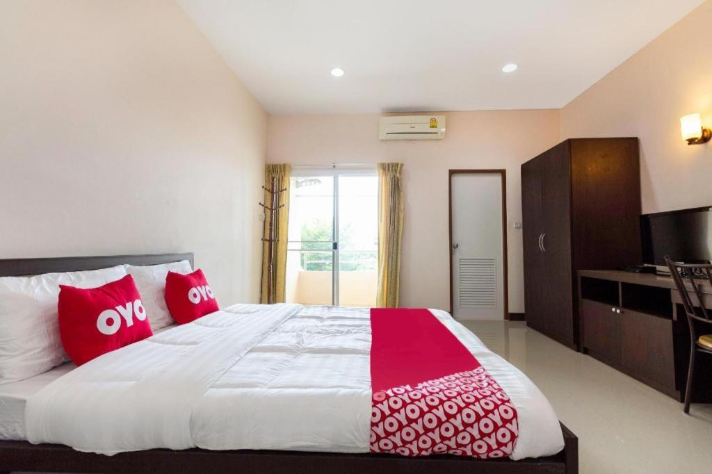 Oyo 904 Mai Thai Place Hotel 2*
